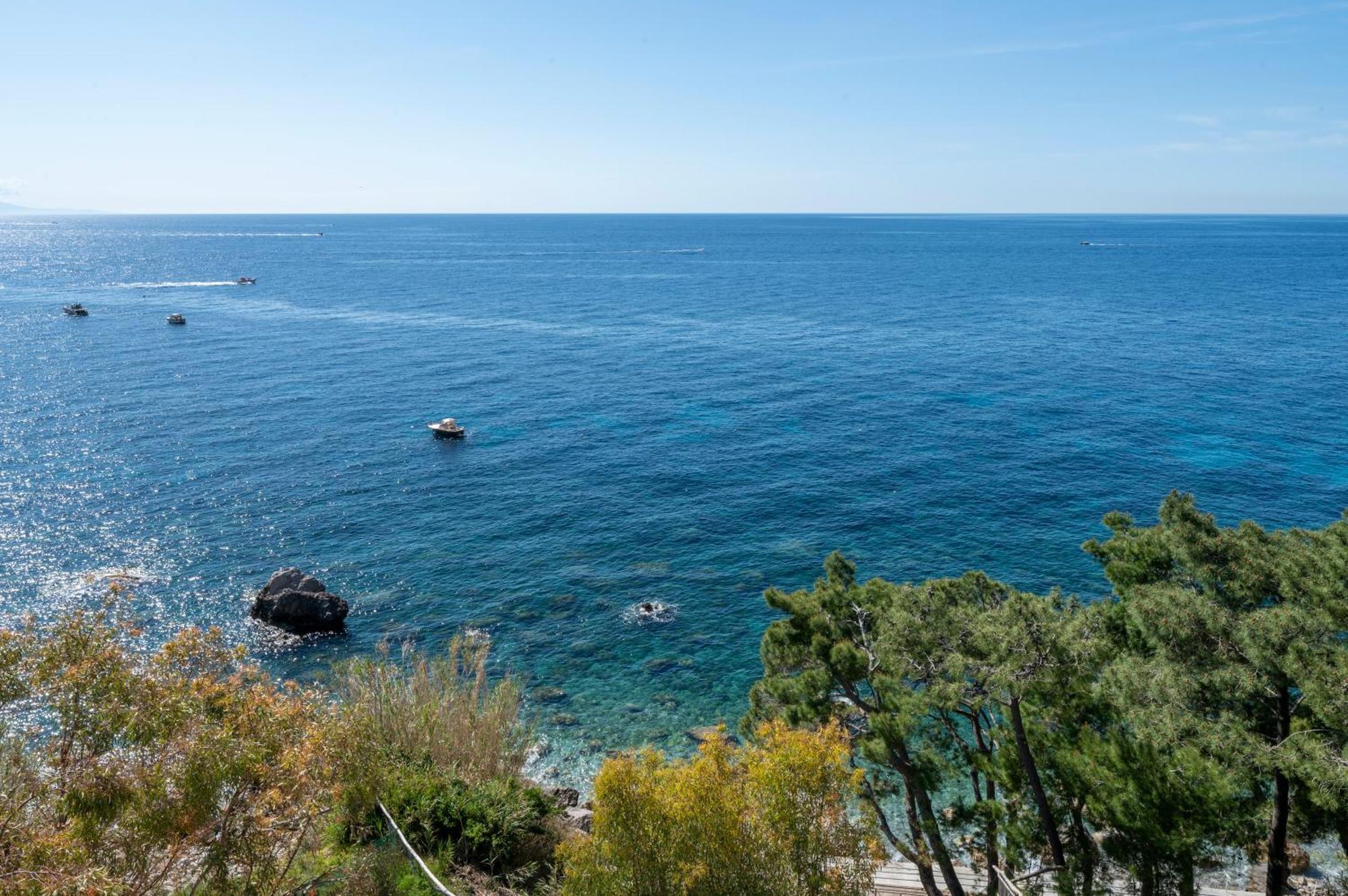 Camping Villaggio Nettuno Nerano Exterior foto